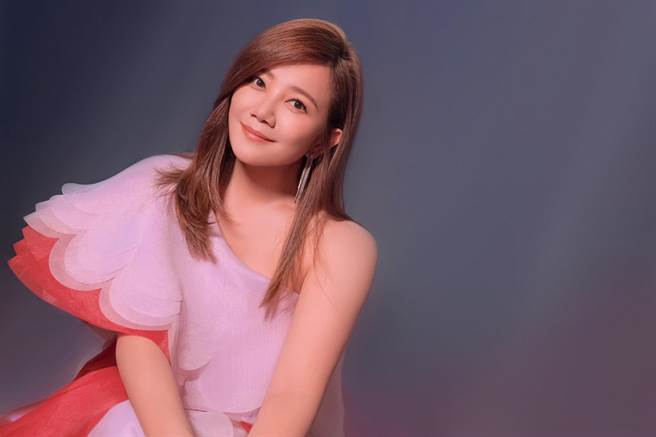 梁静茹担任《中国好声音》导师，创下收视第一的佳绩。（天熹娱乐提供）