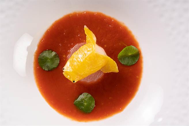 蕃茄鱼饺。（义大皇家酒店提供）