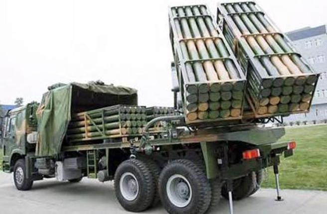 共軍目前列裝的火箭炮主力是122mm多管火箭炮，尚未採用SR5多管火箭的原因據說是SR5造價仍太高，目前僅供外銷。（圖／騰訊網）