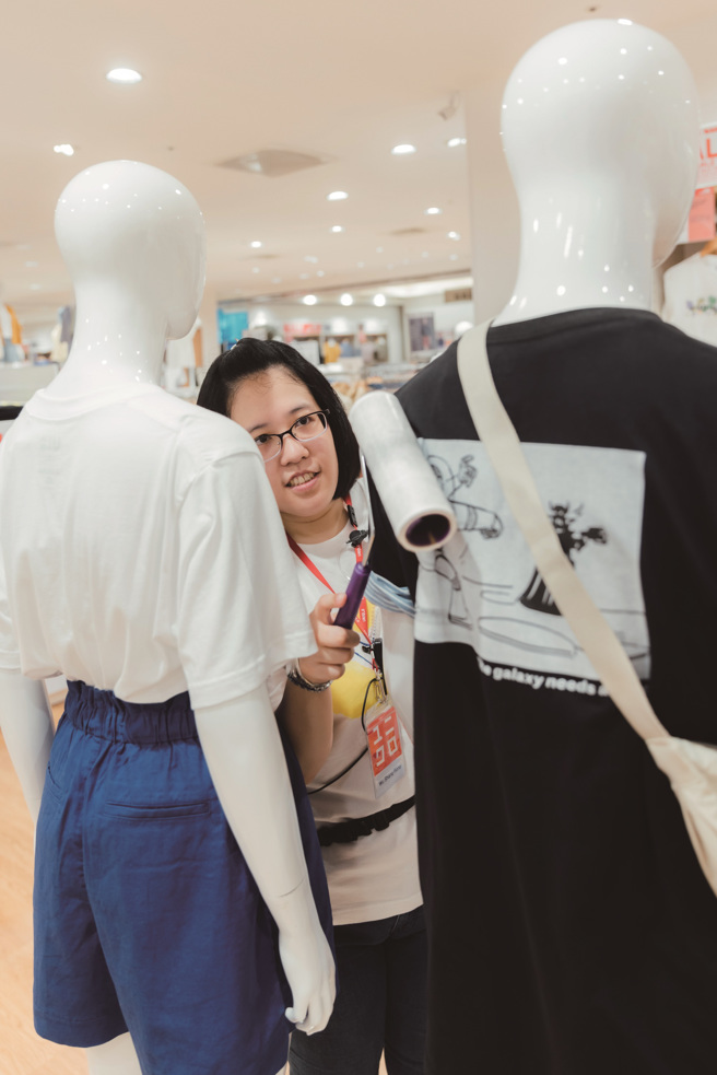 小天使是许多同事工作时的得力伙伴。（摄影／林冠良）