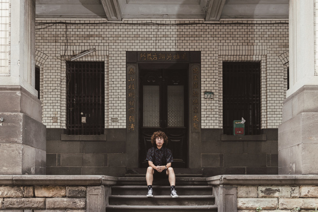 李明璁認為不同時期的居民生活場域，可以提供人們更多認識台北的機會。（攝影／林冠良）