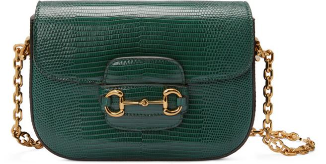 Gucci Horsebit 1955系列蜥蜴皮革金属炼带包，24万6300元。（Gucci提供）