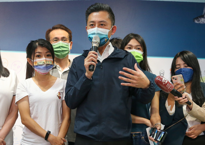 林智坚遭台大撤销硕士学位，仍坚不认错，原因是有民进党全力相挺。（资料照／陈麒全摄）