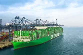 國泰世華攜手長榮海運承作綠色定存 18億元創單一企業最高金額