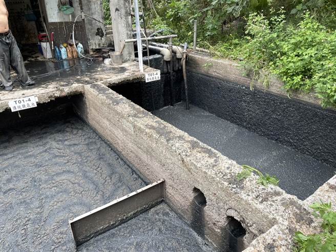 呂生進行實習作業時，不慎跌落3米深的污水處理池。（警方提供）