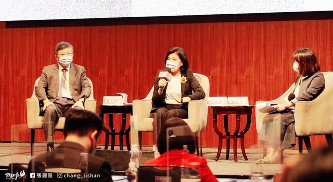 云林县长张丽善（中）。（取自张丽善脸书）