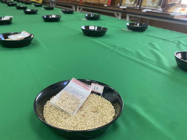 台東縣地區稻米達人賽11日登場。（蔡旻妤攝）