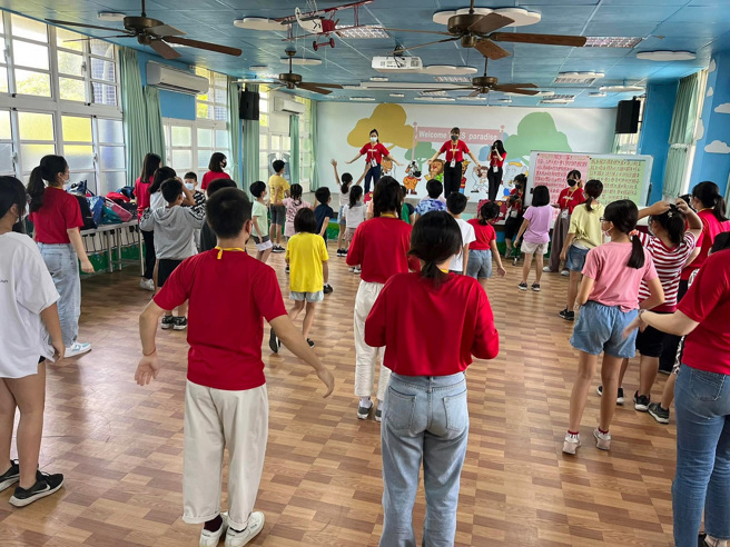 彰化县育德国小上课现场。(照片/教育部提供)