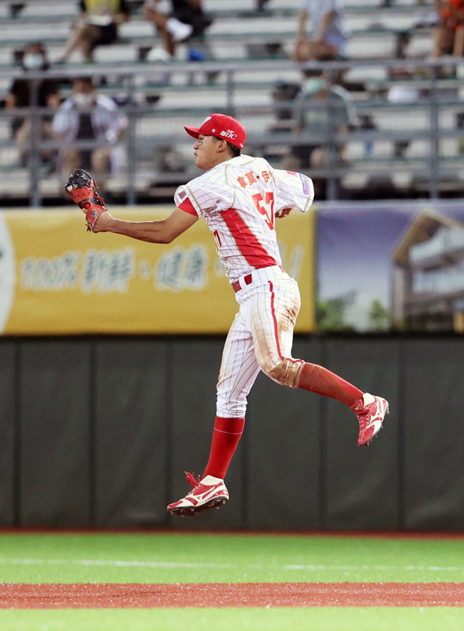 味全龍拿莫・伊漾。（資料照，味全龍提供）