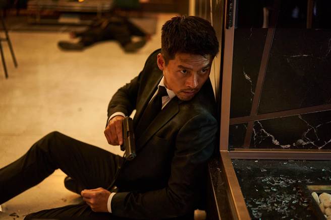 玄彬回归《机密同盟2》，再扮帅气北韩刑警。（车库娱乐提供）