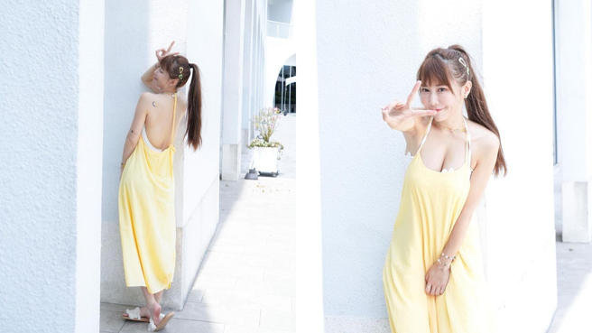 董梓宁穿香蕉色洋装，后背全开就像剥香蕉撕开外皮。(图/董梓宁 IG)