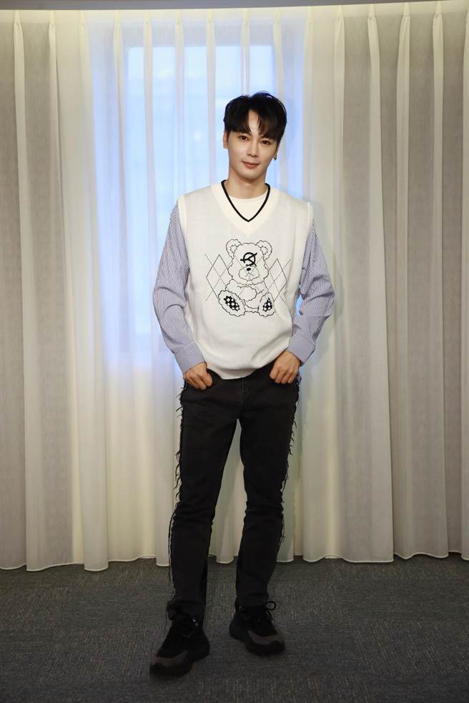 古曜威出席公益活动，暖心替小朋友募集营养餐费。（红心字会提供）