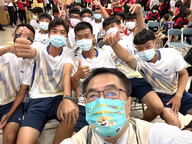  （取自黄伟哲脸书）