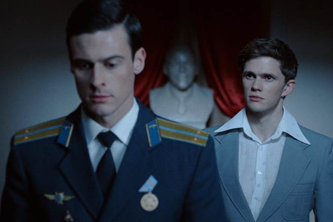 《士兵与军官》由于同志敏感题材，遭到俄罗斯禁演，左为奥列格札格罗德尼、右为汤姆普里尔。（采昌提供）