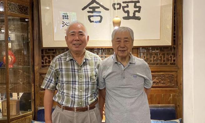 左化鹏》气象神算「李伯伯」的传奇生活。(图/爱传媒提供)