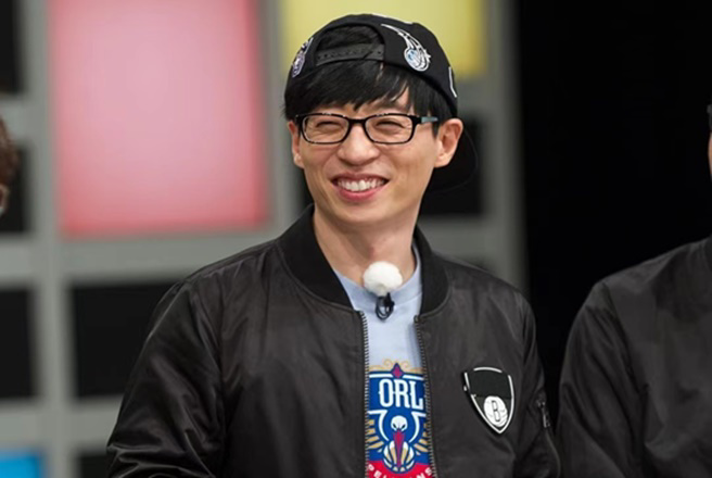 劉在錫捐200萬賑災，意外曝光8年驚人善款。（圖/攝取自RunningMan IG）