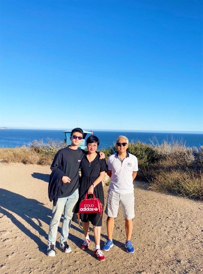 崔佩儀坦言剛與兒子分開時，有過負面的想法。（經紀人提供）