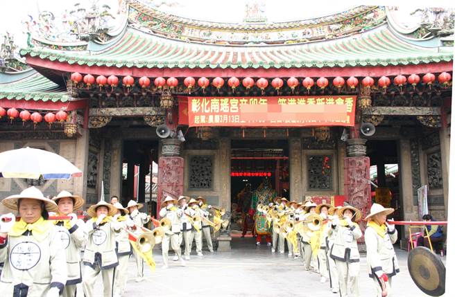 南瑤宮爆發女職員私吞香油錢，彰化地檢署偵查終結，12日依違反貪汙治罪條例提起公訴。（吳敏菁攝）