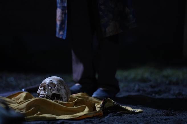 楊謹華的頭顱最後變成白骨。（采昌、馬棋朵提供）