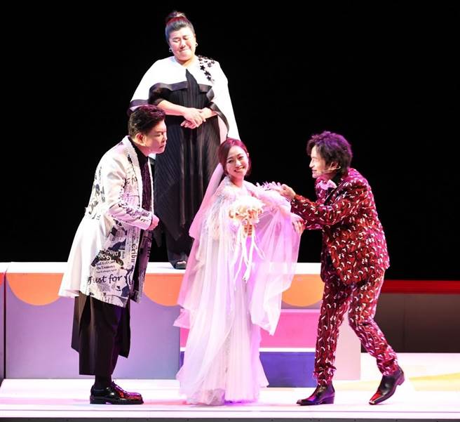 苗栗縣苗北藝文中心將從11月12日將推出《會演是英雄》互動式劇場表演。（苗北藝文中心提供／謝明俊苗栗傳真）