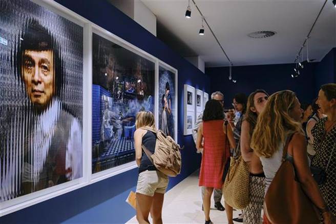 周慶輝在葡萄牙里斯本東方博物館舉辦的個展，受到當地民眾熱烈迴響。（采泥藝術提供）