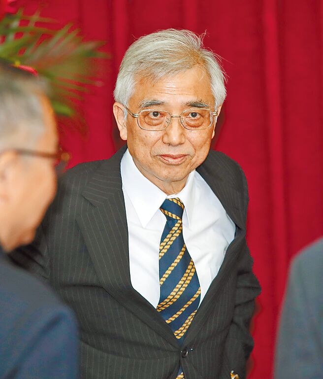 农田水利会改制合宪，蔡明诚及吴陈镮（见图）两大法官提不同意见书。（本报资料照片）