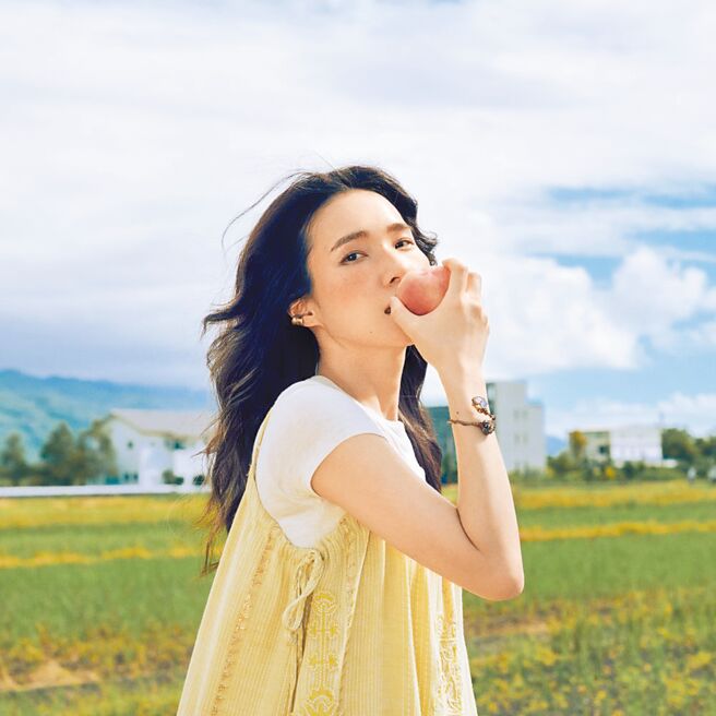 芳怡曾担任天王天后合音，并在业界教唱。（WINDIE Music提供）