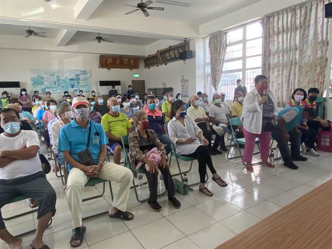 大型养猪场将进驻台南学甲丰和里，引发地方反弹。(曹婷婷摄)