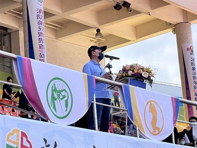 新北义消、民间救难团体校阅暨竞技大赛今展开，新北市长侯友宜亲临校阅。（李奇叡摄）