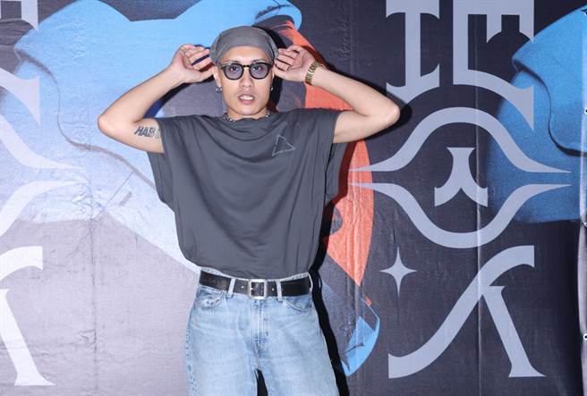 黄宣今欣赏瘦子的演唱会。（陈俊吉摄）