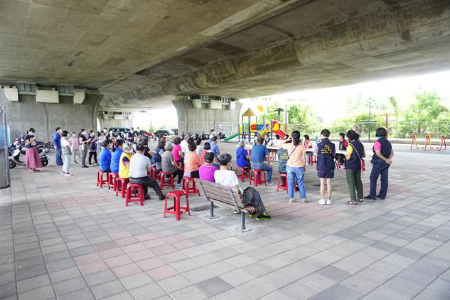 高公局同意租用国4神洲段桥下空间兴建社区活动中心。（陈淑娥摄）