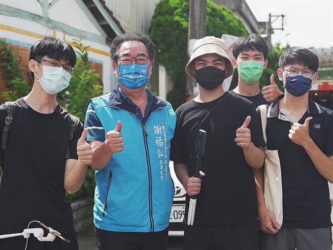 谢福弘指出，他请托3位同党立委协助救援7位在柬埔寨失联的青年。（谢福弘团队提供／李京升苗栗传真）