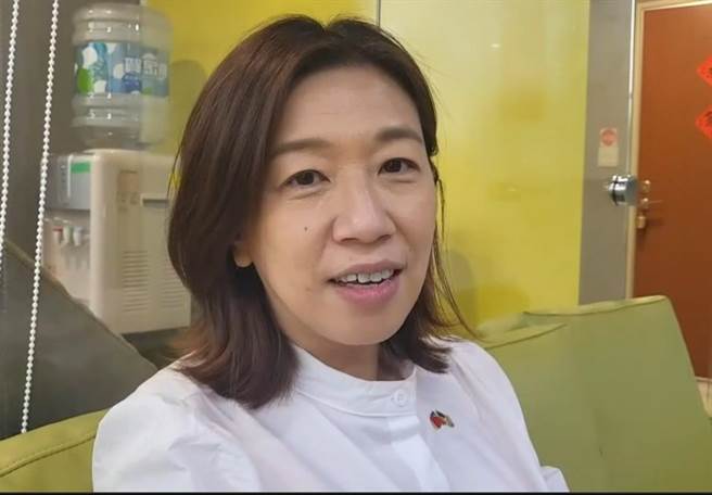 民进党立委林静仪说，蛮意外南投县议长何胜丰可写出如此专业文章，相信未来南投县在相关议题上，议长何胜丰会给予身心障碍病友较多支持。（读者提供／张妍溱台中传真）