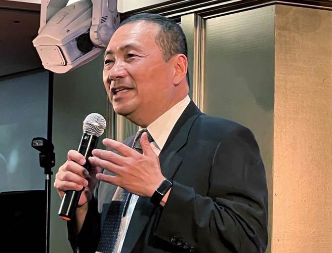 逆风的乌鸦预言，若是侯友宜不排除选总统，「最后得利的，还是民进党」。（资料照／李奇叡摄）