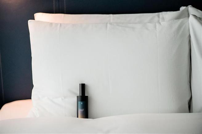 台北时代寓所「随香所寓」住房专案，入住即赠「Forest #56空间香氛喷雾」乙瓶、 限量200组。图／台北时代寓所