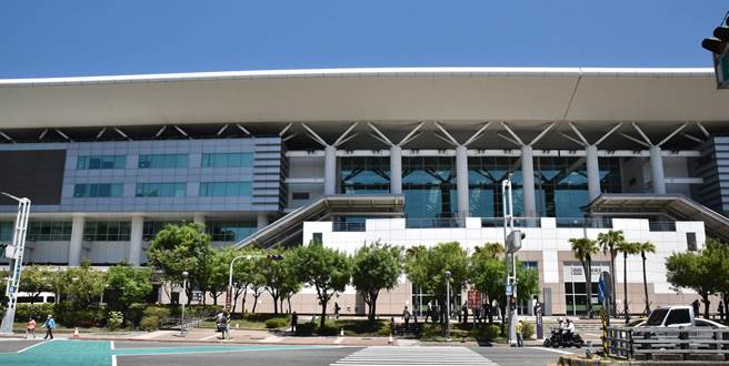 高铁左营站16日传出旅客身体不适送医不治的意外。（本报资料照片）