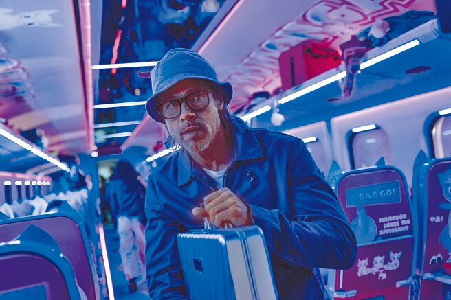 布莱德彼特主演的《子弹列车》在台蝉联双周票房冠军。（索尼影业提供）