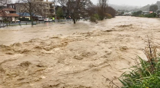 暴雨引發洪水氾濫 紐西蘭南島200戶家庭被迫疏散