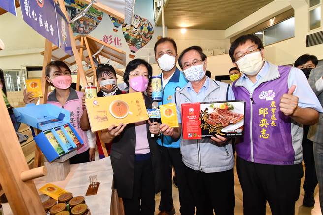 「2022王功渔火节」8月27、28日在重磅登场，今年活动节目规模较过往多出两倍，有三大亮点。（吴敏菁摄）