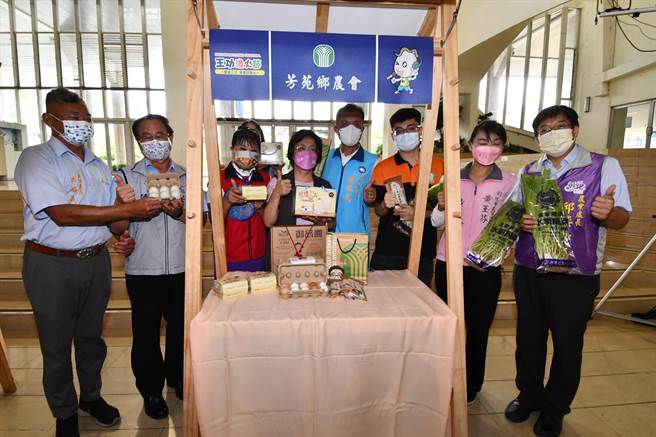 「2022王功渔火节」8月27、28日在重磅登场，今年活动节目规模较过往多出两倍，有三大亮点。（吴敏菁摄）