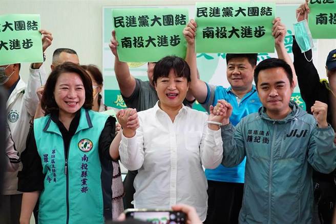 南投绿营不谈政见只咬论文，南投百里侯之争会不会沦为看不见牛肉的乌贼战，值得民眾观察。(本报资料照片)