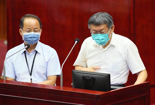 对于北市城市博览会预算规避议会监督争议，台北市长柯文哲竟回依法迴避监督。（张铠乙摄）