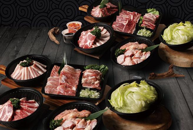 （筑间餐饮集团旗下「本格和牛烧肉放题」、「烧肉Smile」即日起开卖超值烧肉外带。图／筑间提供）