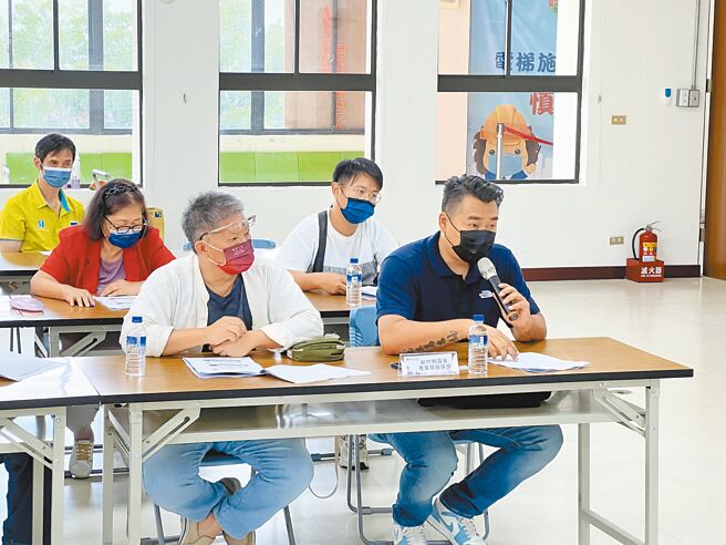 中央放宽营地规范，新竹县政府邀请业者交流座谈，并提出意见。（新竹县府提供／邱立雅竹县传真）