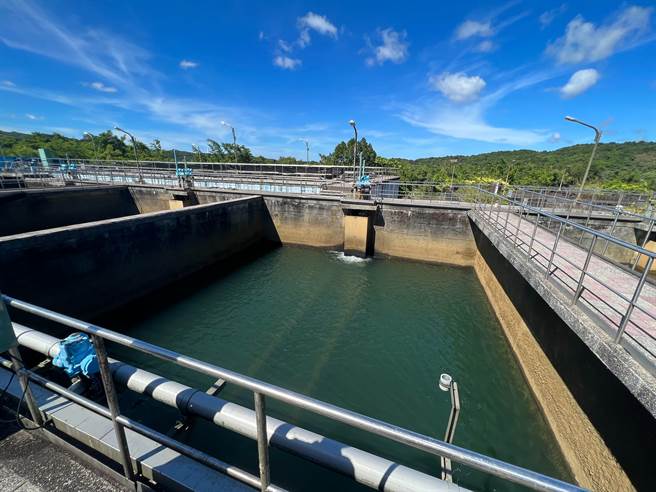 自来水公司表示，东北角地区降下大雨，贡寮净水场水量有增加。（本报资料照片）