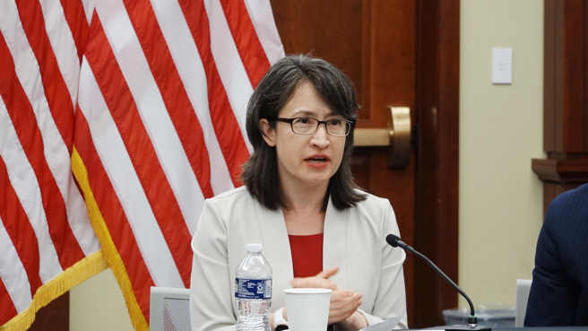 萧美琴近日接受路透专访，强调「围台军演」适得其反，更多国际政要或将访问台湾。（图/ 中央社）