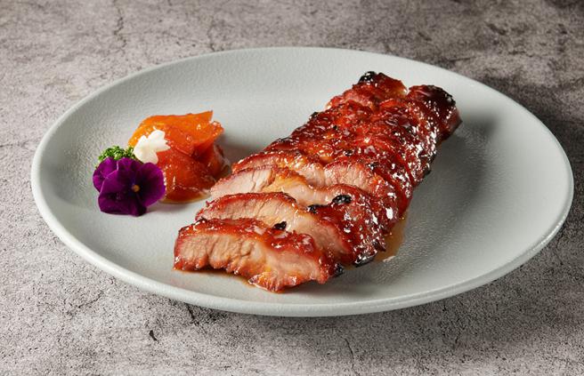 台北美福大飯店主打道地廣東菜、潮州菜搭配港式點心的「潮粵坊港潮餐廳」