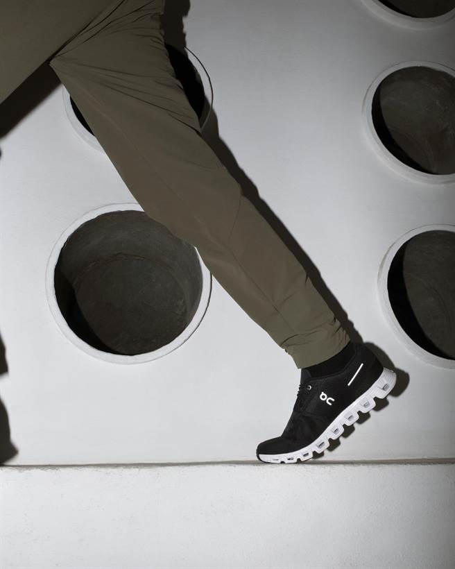 瑞士On昂跑 Cloud5跑鞋，男女款均有多种好搭配色。（On昂跑提供）