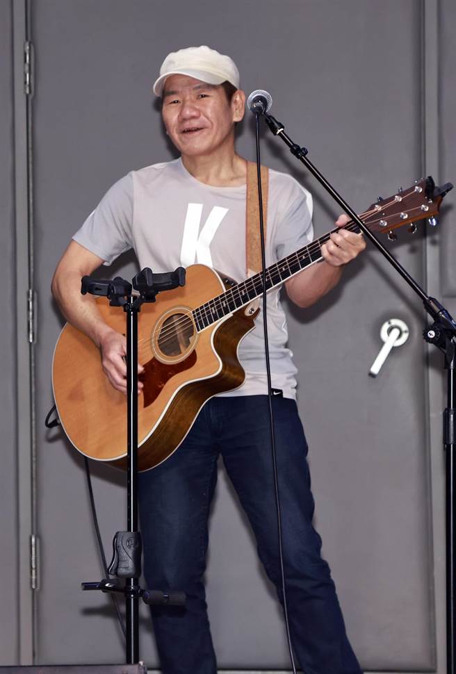 赵传今与老王乐队练团彩排。（开丽娱乐提供）