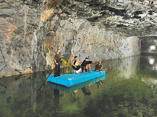 迈入第14年的「2022金门坑道音乐节」19日下午2时起开放网路报名。（金管处提供／李金生传真）